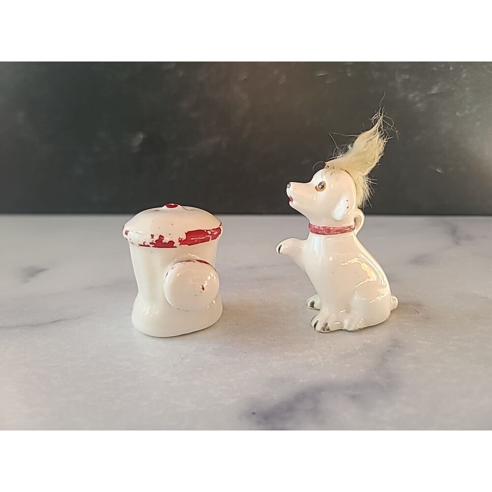 Dog And Fire Hydrant Salt And Pepper Shakers, Vintage READ